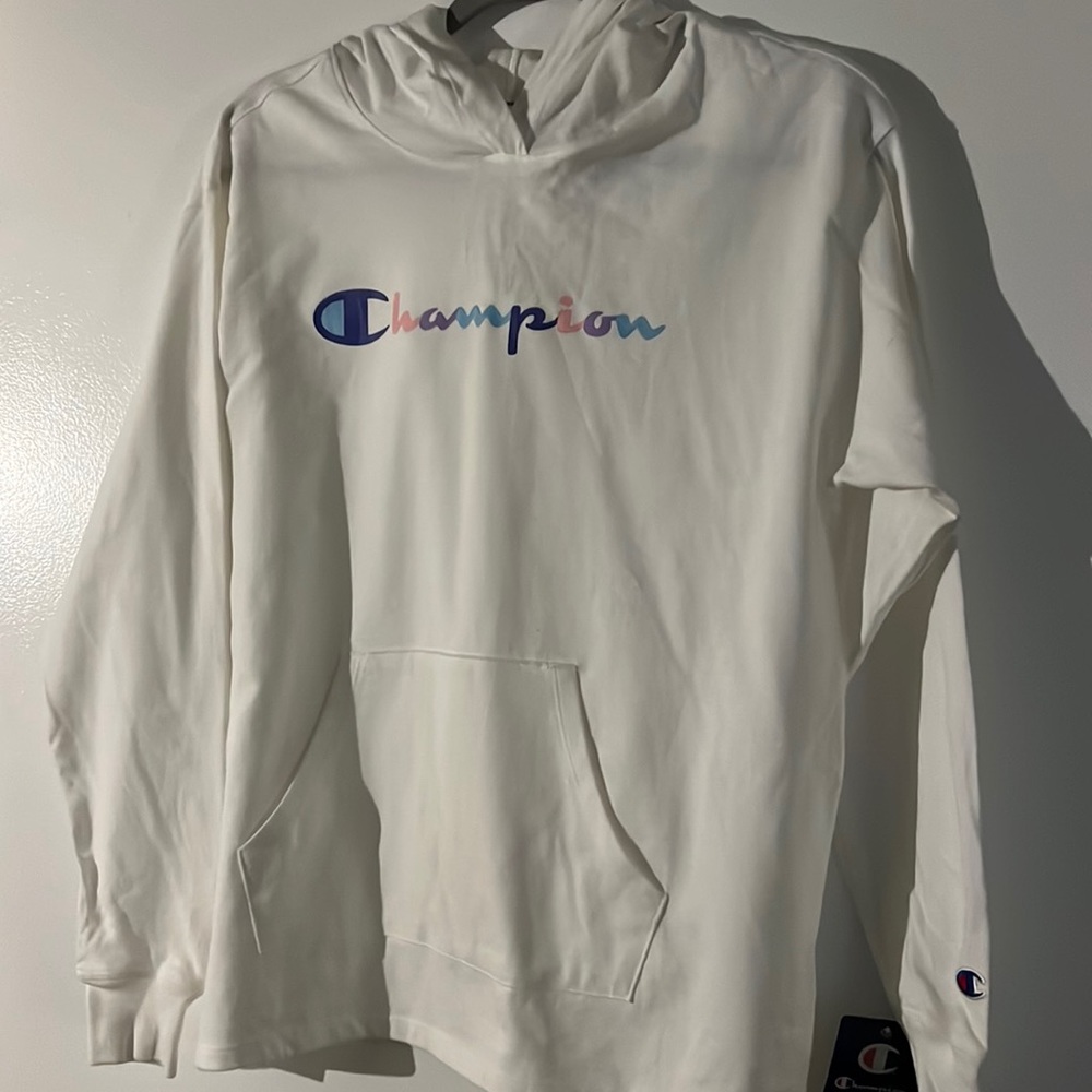 NWT champion sweatshirt. Lightweight